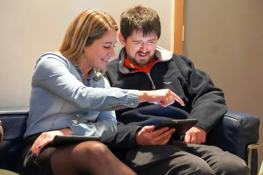 habitant bulle d air sur une tablette